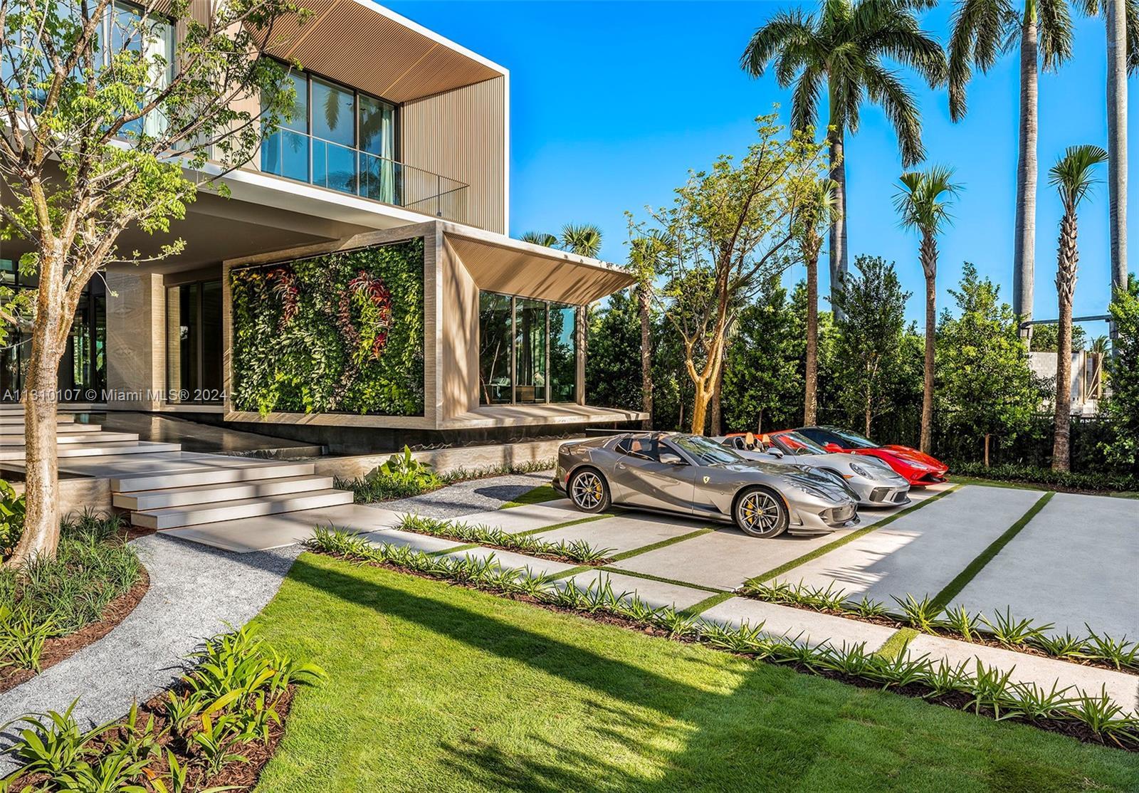 98 La Gorce Cir, Miami Beach, Single Family Home,  for sale, Realty World - David R. Hughes & Associates