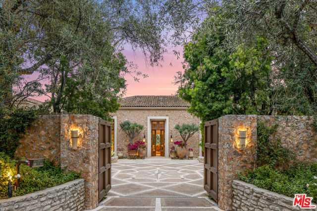 11740 Crescenda, 24350817, Los Angeles, Single Family Residence,  for sale, Realty World - David R. Hughes & Associates